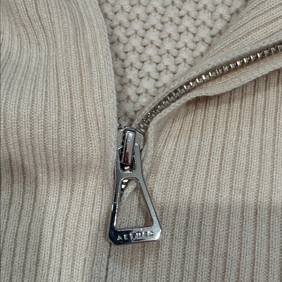 AETHER Half-Zip Cashmere & Wool Sweater small - Picture 5 of 6